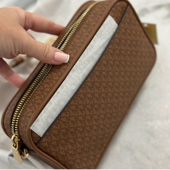 Michael Kors Bradshaw bag NWT - Picture 2 of 7